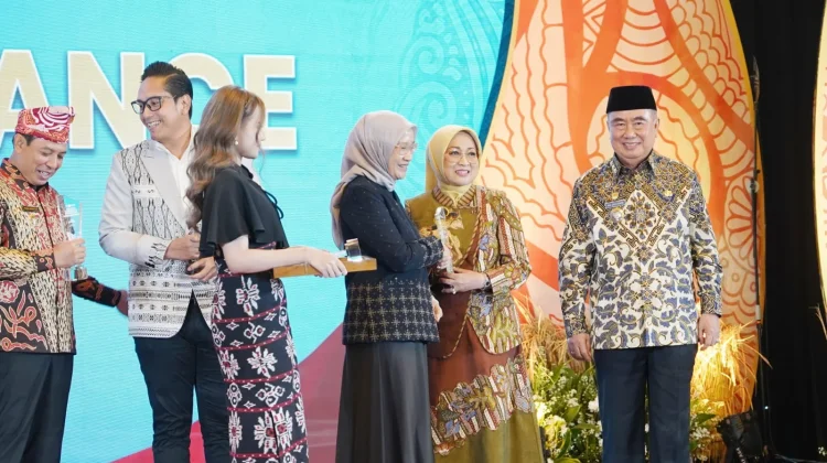 Kebumen Raih National Governance Awards 2026