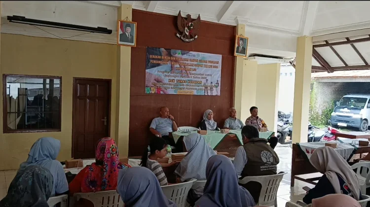Gerakan Bersih dan Pemilahan Sampah Digelar di Karangsalam Lor