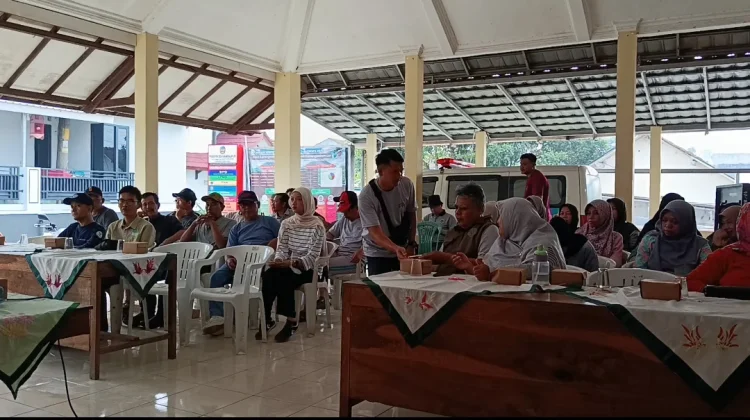 Gerakan Bersih dan Pemilahan Sampah Digelar di Karangsalam Lor