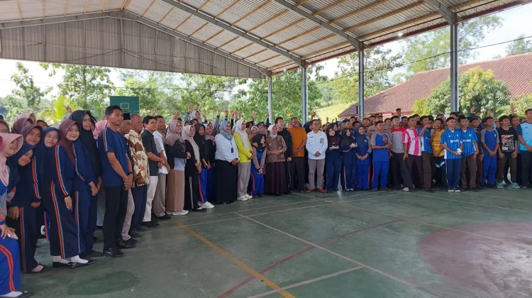 Kegiatan Aksi Bergizi di SMK 1 Karanggayam Kebumen