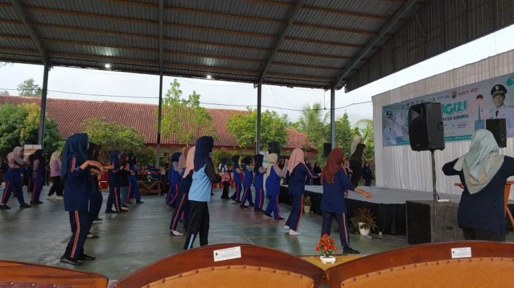 Kegiatan Aksi Bergizi di SMK 1 Karanggayam Kebumen