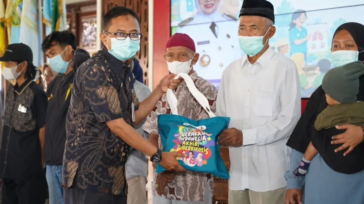 Kegiatan Pemkab Kebumen Luncurkan Program Serbu TBC dan Aplikasi Smart TB-R