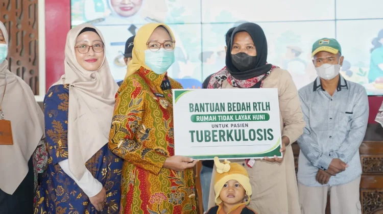 Kegiatan Pemkab Kebumen Luncurkan Program Serbu TBC dan Aplikasi Smart TB-R