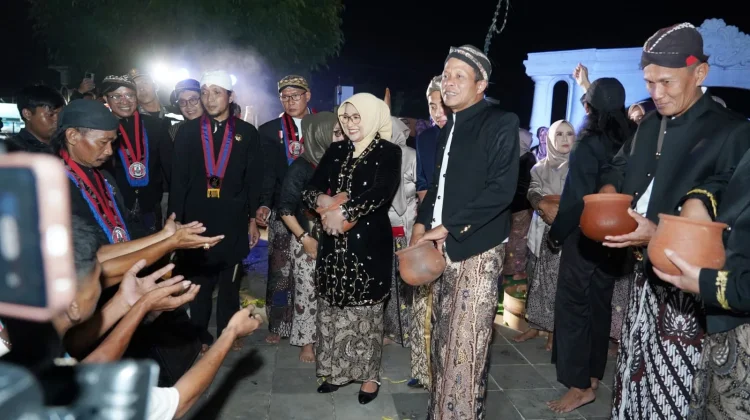 Acara Grebeg Sura Merti Jagad Kabumian 2026