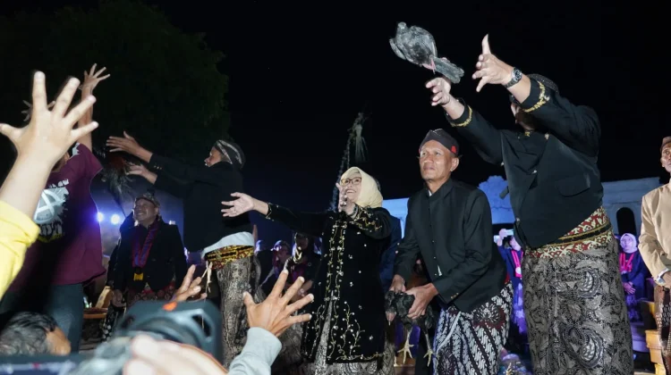 Acara Grebeg Sura Merti Jagad Kabumian 2026