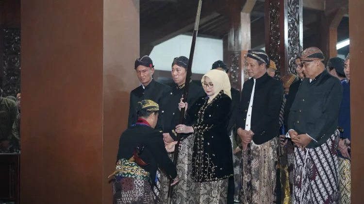 Acara Grebeg Sura Merti Jagad Kabumian 2026
