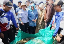Titiek Soeharto Puji  Kunjungi BUBK Kebumen