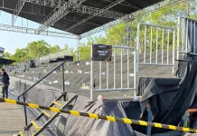 Tribun VIP Kejurnas Drift Purwokerto Ambrol, Ratusan Penonton Terjatuh