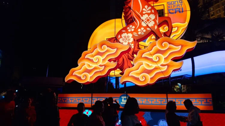 Festival Imlek Jakarta, "Harmony Lantern Walk" Jadi Favorit Warga