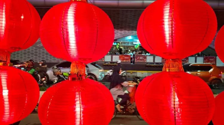 Festival Imlek Jakarta, "Harmony Lantern Walk" Jadi Favorit Warga