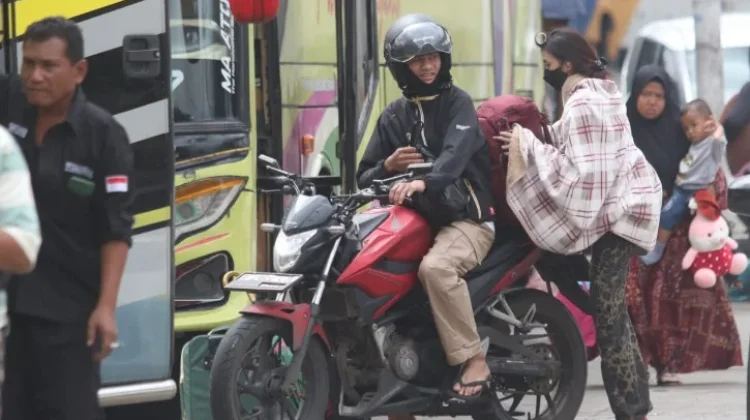 Arus Balik Terminal Lebak Bulus Terpantau Lenggang
