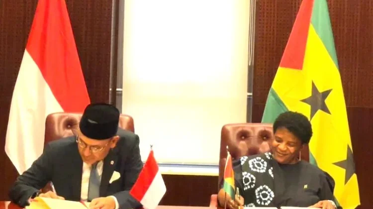 Indonesia dan Sao Tome dan Principe Tandatangani Perjanjian Bebas Visa