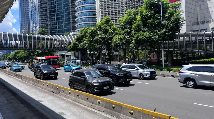 Penerapan WFH Perdana, Aktivitas di Kawasan Sudirman-SCBD Tetap Normal