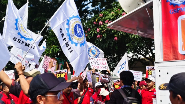Buruh GSPMII Suarakan UU Ketenagakerjaan dan Tolak Upah Murah