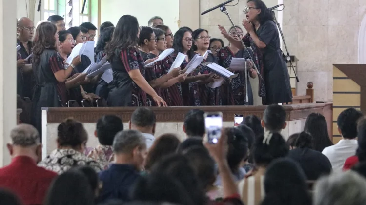 Penuh Iman dan Damai di Hari Kenaikan Tuhan Yesus Kristus