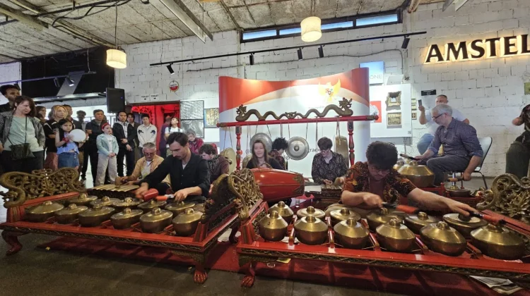Penampilan Warga Serbia Turut Meriahkan “Indofest 2026” di Beograd