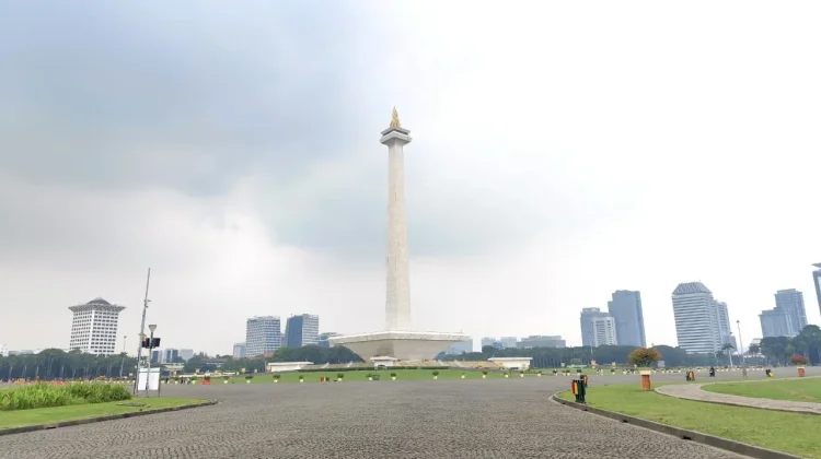 Monas Jadi Pilihan Wisata Masyarakat saat Libur Panjang Kenaikan Yesus Kristus