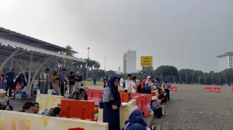 Monas Jadi Pilihan Wisata Masyarakat saat Libur Panjang Kenaikan Yesus Kristus