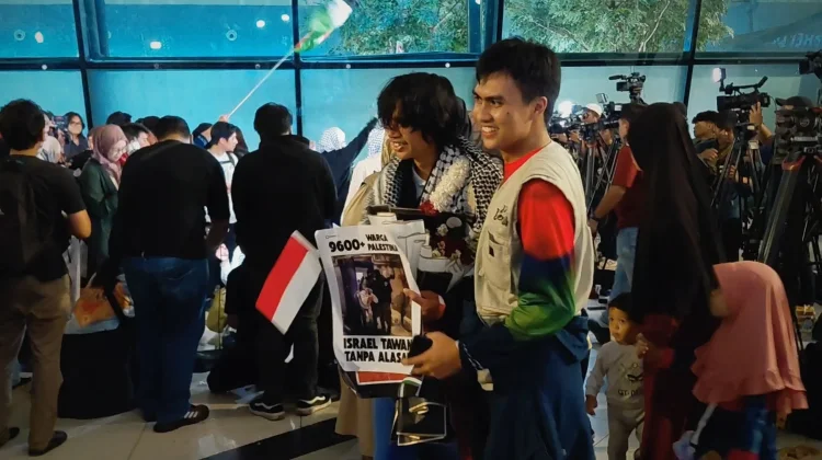Sembilan WNI Relawan Global Sumud Flotilla Tiba di Tanah Air