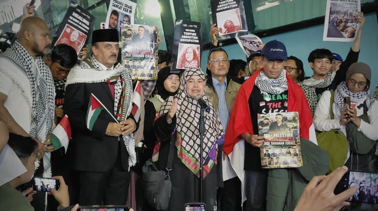 Sembilan WNI Relawan Global Sumud Flotilla Tiba di Tanah Air