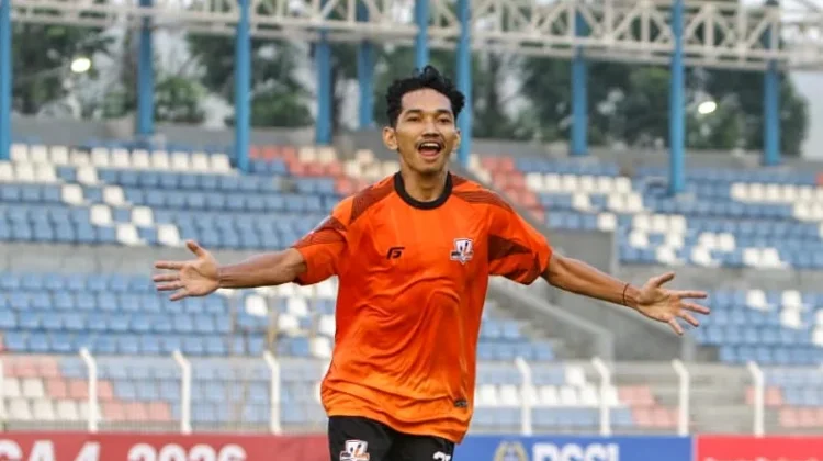 Laga Penuh Drama, Villa 2000 B Sukses Redam Perlawanan Pesik