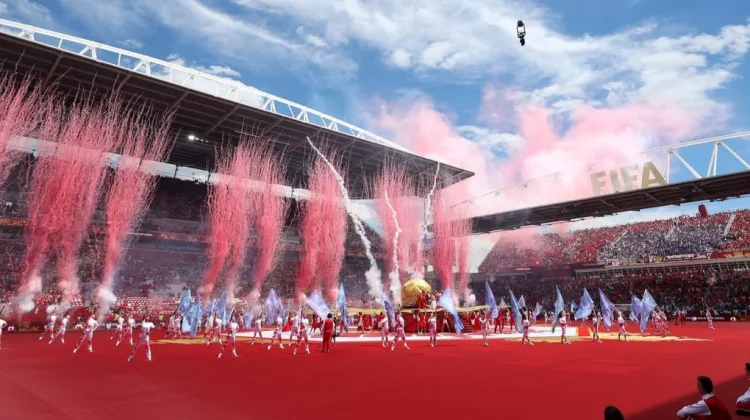 Atmosfer Spektakuler Warnai Pesta Pembukaan Piala Dunia di Kanada