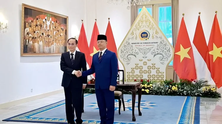 Menlu RI-Menlu Vietnam Gelar Pertemuan Komisi Bersama di Jakarta