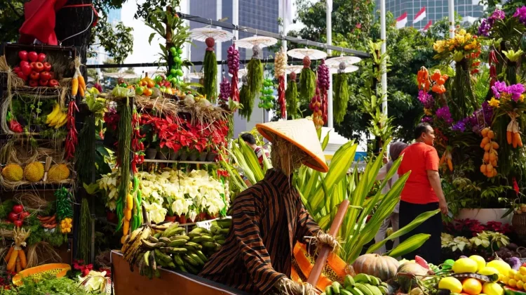 Taman Polkam Merdeka 81 Jadi Spot Foto Warga jelang HUT ke-81 RI