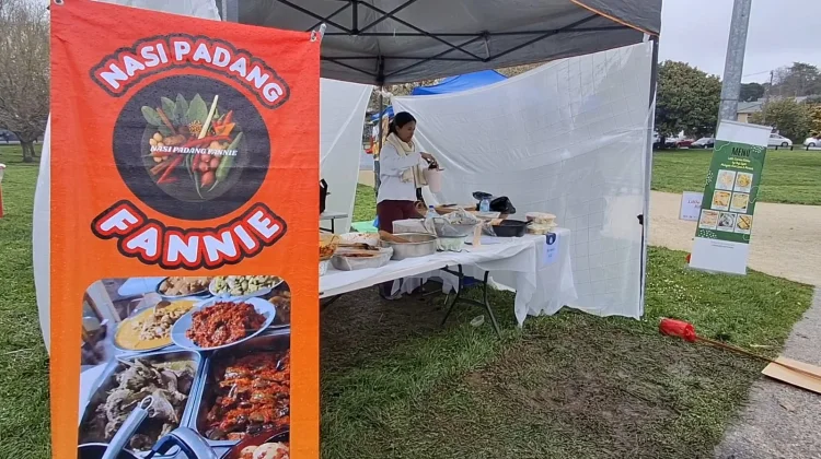 Bazar Makanan Khas Nusantara Meriahkan Peringatan HUT RI di Auckland
