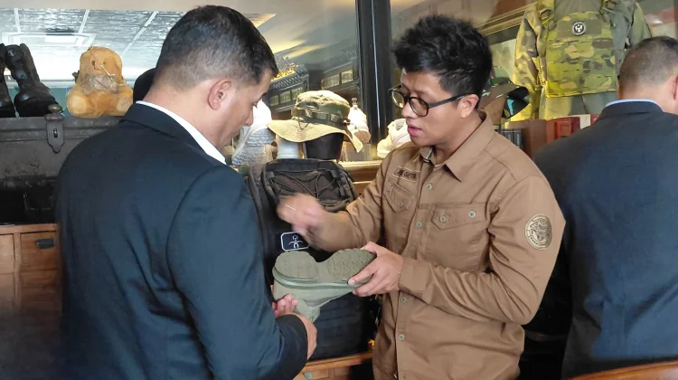 Militer Yordania Tertarik dengan Produk Perlengkapan Taktis Lokal Indonesia