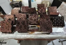Rumah Batik Komar Lestarikan Sepuluh Ribu Desain