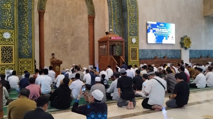 Safari Ramadhan Gubernur Rudy ke Sangatta, Mempererat Ikatan Ukhwuah Islamiyah