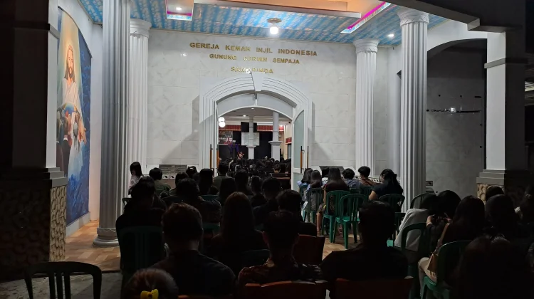 Suasana Ibadah Jumat Agung di GKII Gunung Cermin Peringati Paskah 2026
