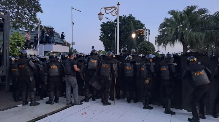 Situasi Terkini Demo 214 di Samarinda
