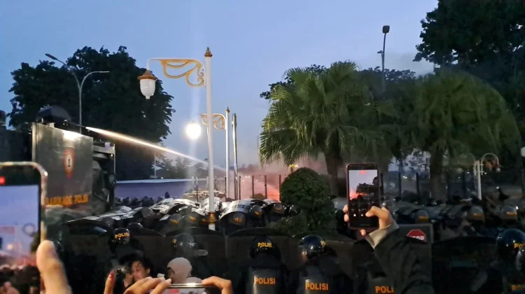 Situasi Terkini Demo 214 di Samarinda
