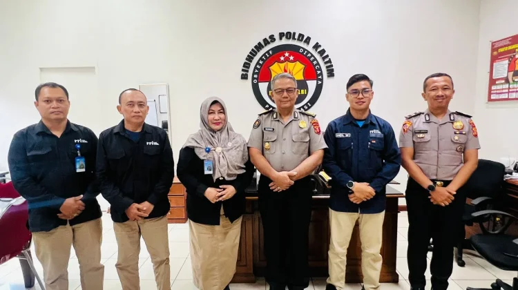 Silaturahmi Kepala RRI Samarinda bersama Humas Polda Kaltim