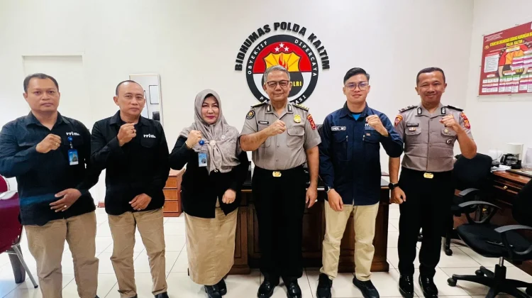 Silaturahmi Kepala RRI Samarinda bersama Humas Polda Kaltim