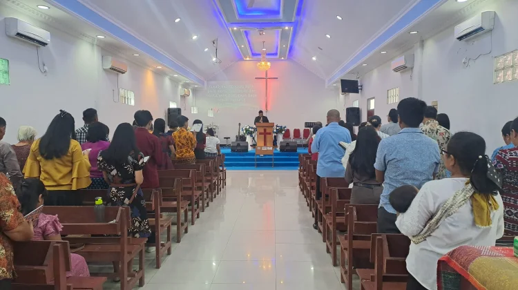 Suasana Ibadah Kenaikan Yesus Kristus di GPdI Temindung Samarinda