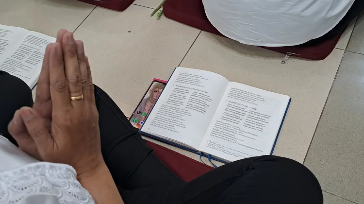 Suasana Ibadah Detik-Detik Tri Suci Waisak 2570 BE/2026 di Vihara Muladharma