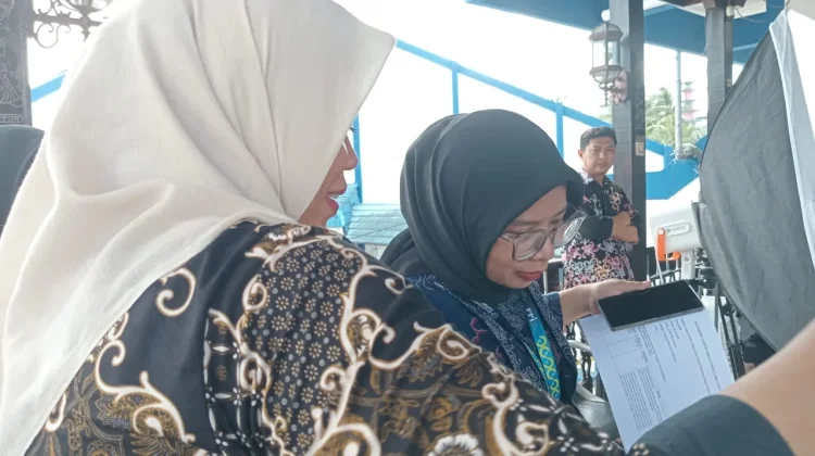 Kesenian Daerah Tingkilan Tepian Mahakam