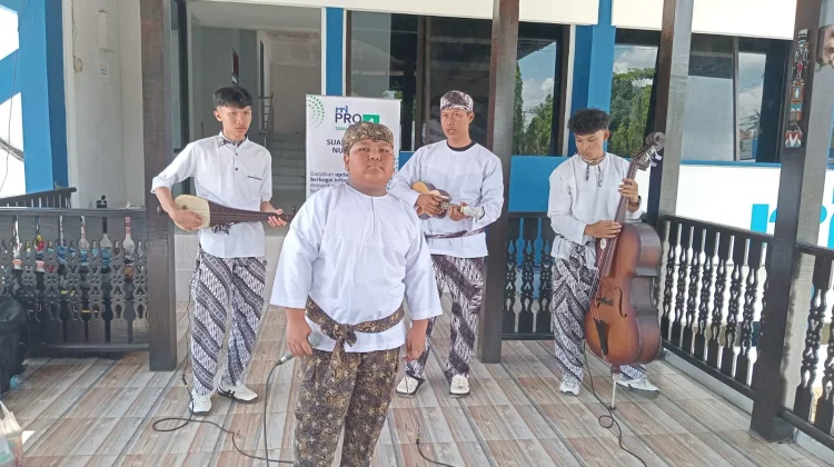 Kesenian Daerah Tingkilan Tepian Mahakam