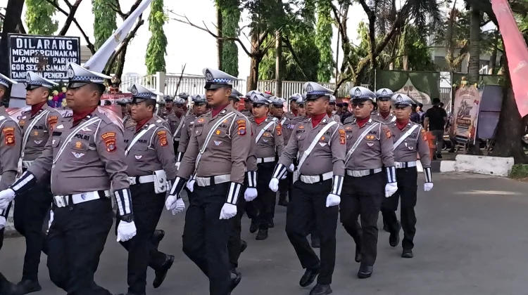 Suasana Upacara Peringatan Hari Bhayangkara ke-80 di GOR Segiri Samarinda