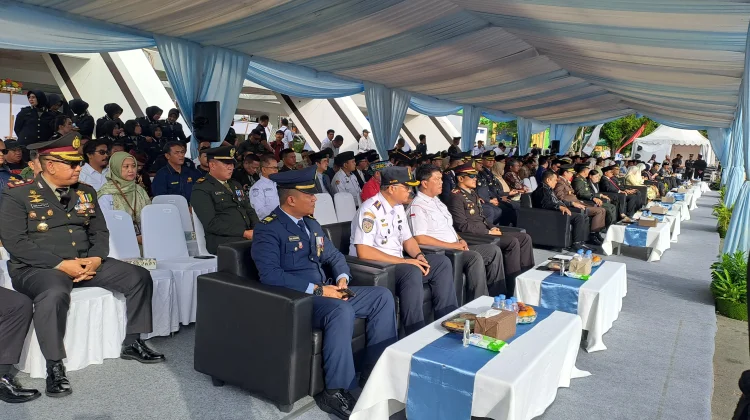 Suasana Upacara Peringatan Hari Bhayangkara ke-80 di GOR Segiri Samarinda
