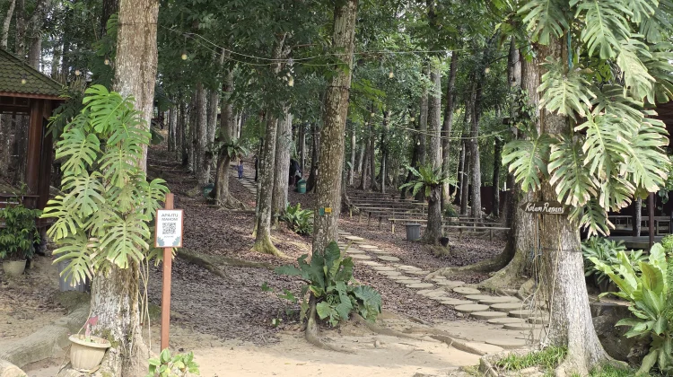 Bukit Mahoni, Destinasi Wisata Alam Sejuk di Tenggarong Seberang