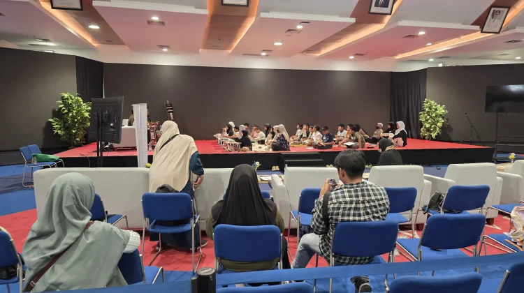 Antusiasme Warga Ramaikan Gudang Buku Keliling di Samarinda