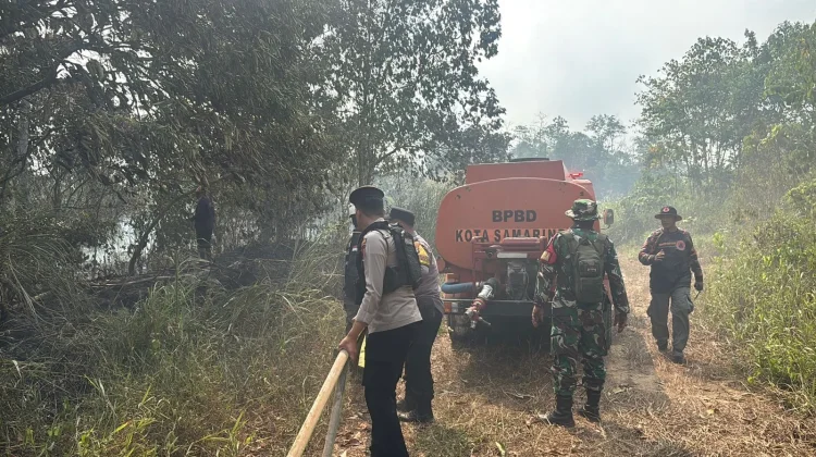 Polresta Samarinda Quick Respons Kebakaran Lahan di Tanah Merah