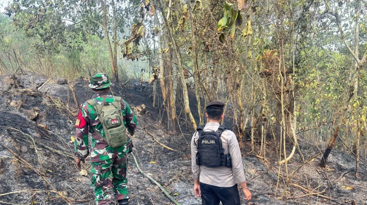 Polresta Samarinda Quick Respons Kebakaran Lahan di Tanah Merah
