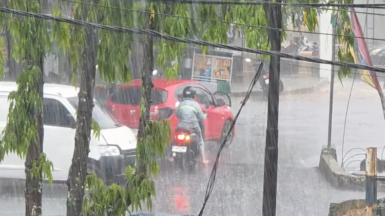 Hujan Deras Kembali Guyur Samarinda, Sejumlah Wilayah Terendam Banjir