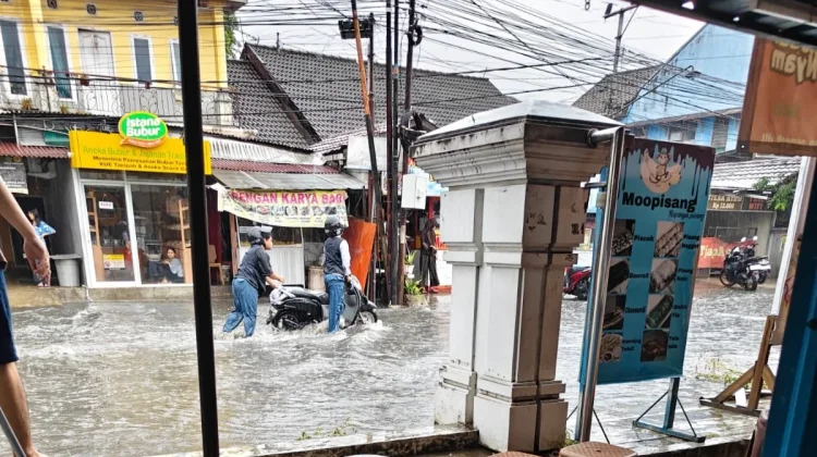 Hujan Deras Kembali Guyur Samarinda, Sejumlah Wilayah Terendam Banjir