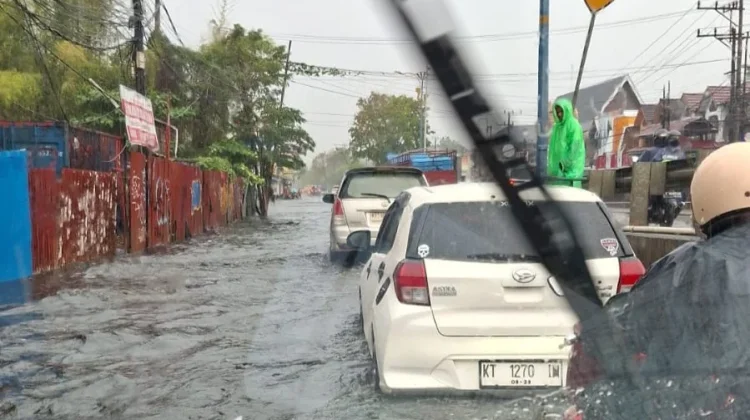 Hujan Deras Kembali Guyur Samarinda, Sejumlah Wilayah Terendam Banjir